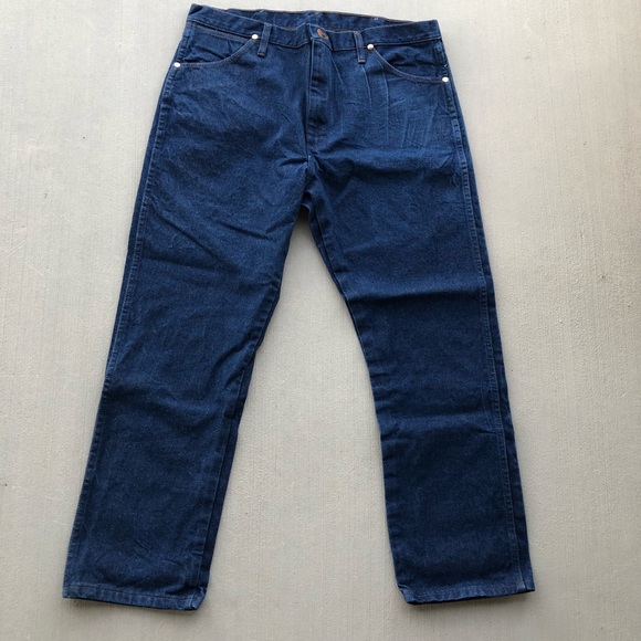 Men’s Wrangler Blue Jeans - Picture 3 of 5